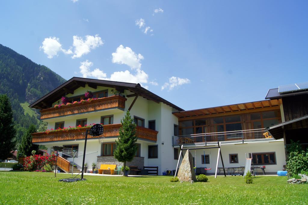 Apartments Bauernhof Dismasn Hof لانغنفلد المظهر الخارجي الصورة